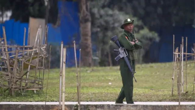 တရုတ် မြန်မာ