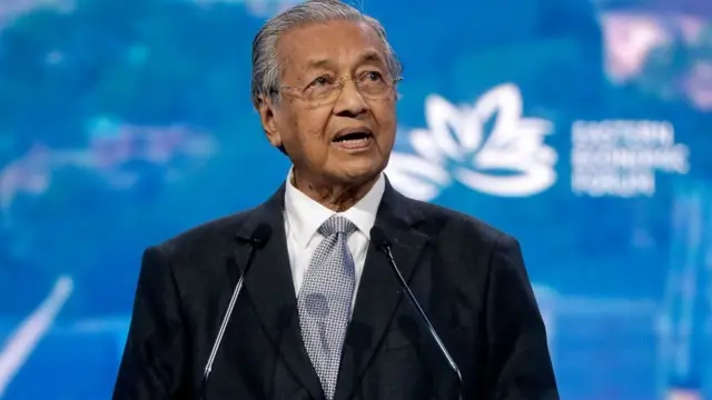 குடியுரிமை திருத்த சட்டம் கொண்டு வர வேண்டிய அவசியம் என்ன? - மலேசிய பிரதமர் கேள்வி