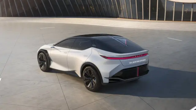 لکسوس با کانسپت LF-Z طرح مدل‌های آینده خود را نمایش داد