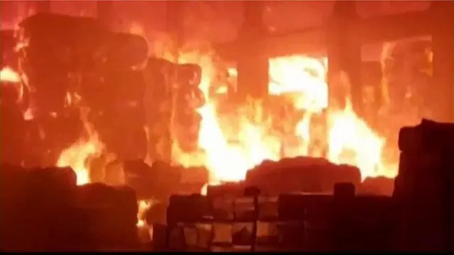 વાપીની પેપર મિલમાં આગ