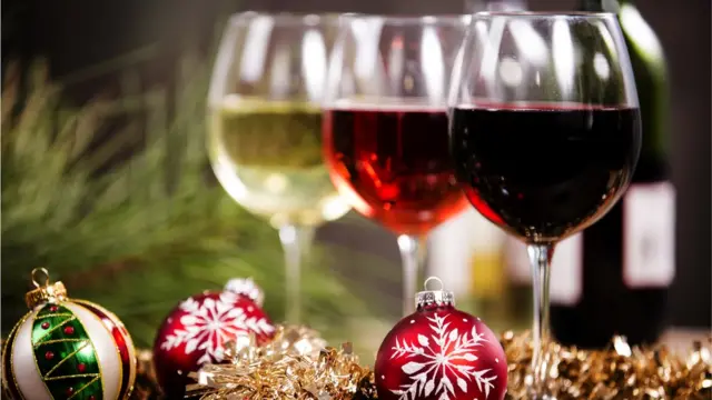 винные бокалы