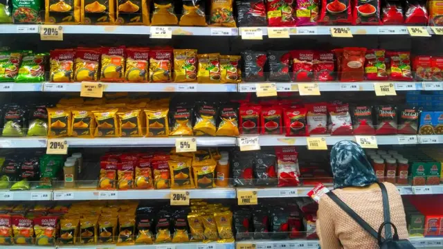 rempah-rempah di supermarket