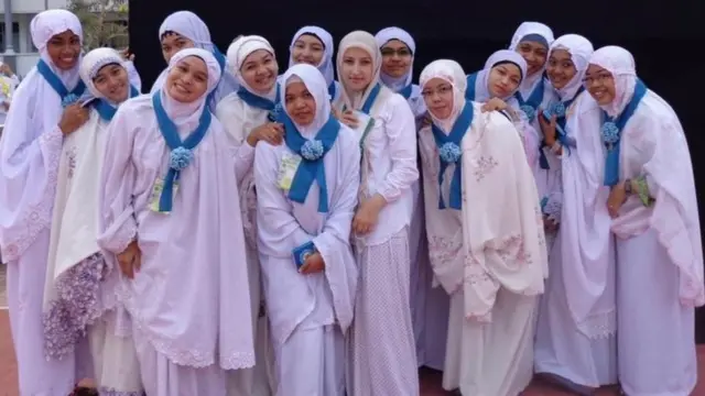 Patimat bersama rekan-rekanya di UIN Malang.