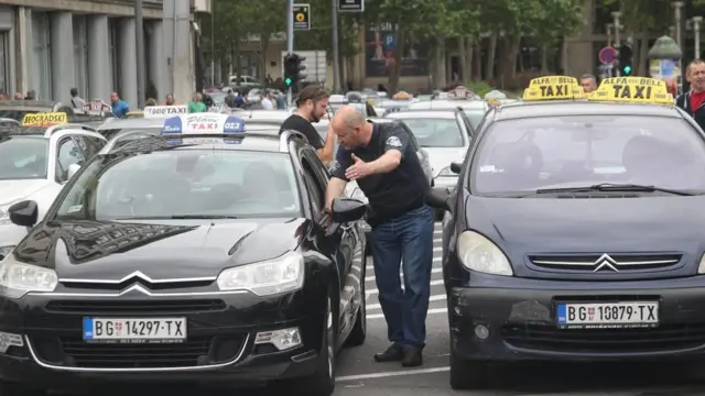 Protest taksista u beogradu. maj 2019.