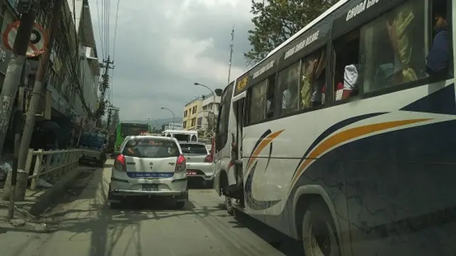 यातायात