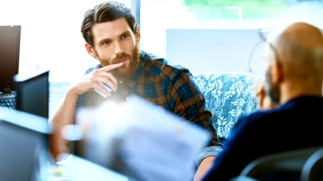 Друзья-враги порой действуют на нервы сильнее, чем явные недоброжелатели