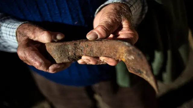 రెసిన్ వెలికితీత వారసత్వంగా వచ్చిన వ్యాపారం