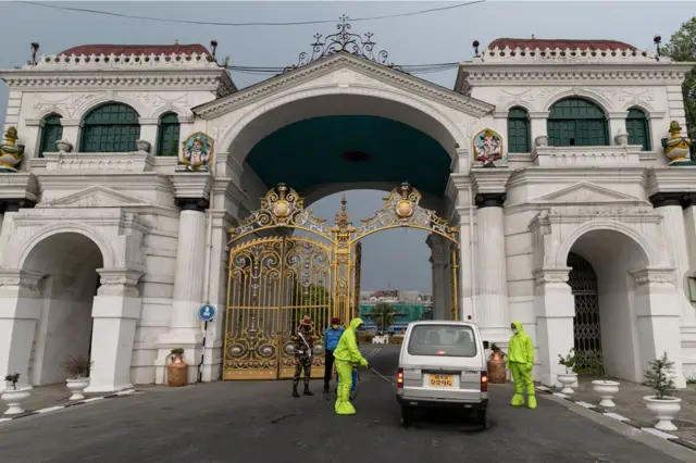 सिंहदरबारको पश्चिम प्रवेशद्वार