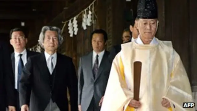 고이즈미 전 총리는 재임기간에 야스쿠니 신사를 6번 찾았다