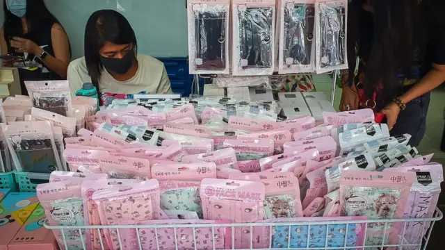 Медицинские маски в магазине а Бангкоке