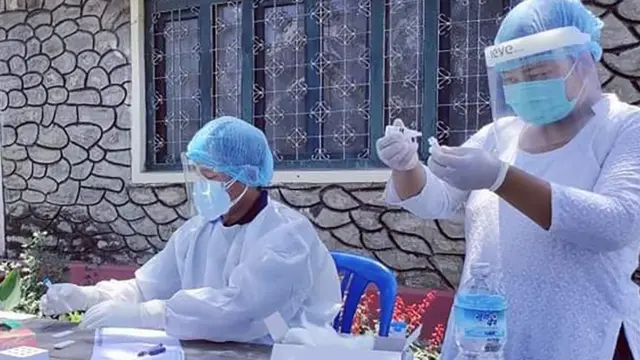 स्वास्थ्यकर्मी