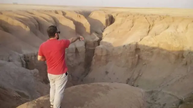 ندیم حوری، از فعالان سازمان دیدبان حقوق بشر در سال‌های ۲۰۱۷ و ۲۰۱۸ از هوته بازدید کرده بود