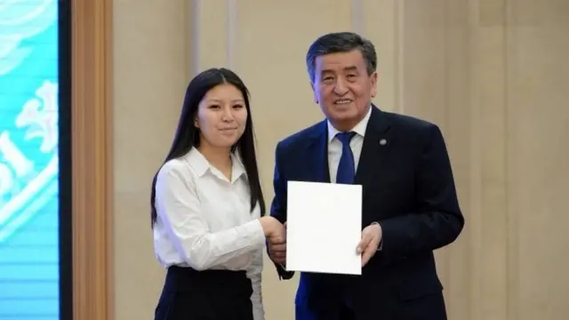 Жалпы республикалык тесттен эң жогорку балл алган Айлин Албанова.