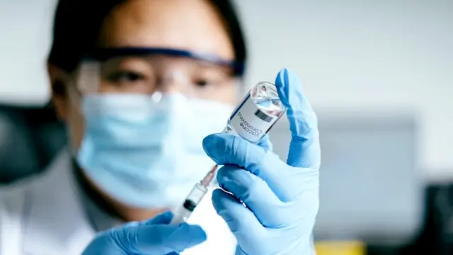 વૅક્સિન