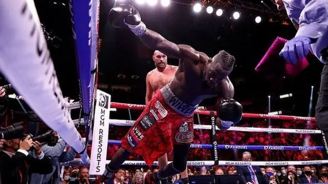 Tyson Fury knocks out Deontay Wilder