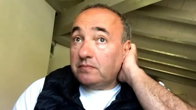 Александр Роднянский во время интервью Би-би-си