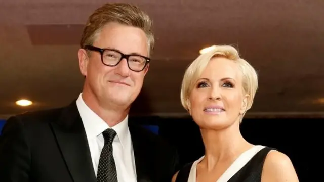 मीका ब्रेज़िन्हस्की और जो स्कारबरो