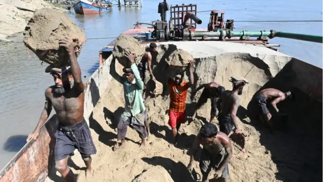 ড্রেজিং