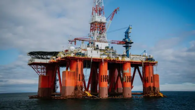 oil rig