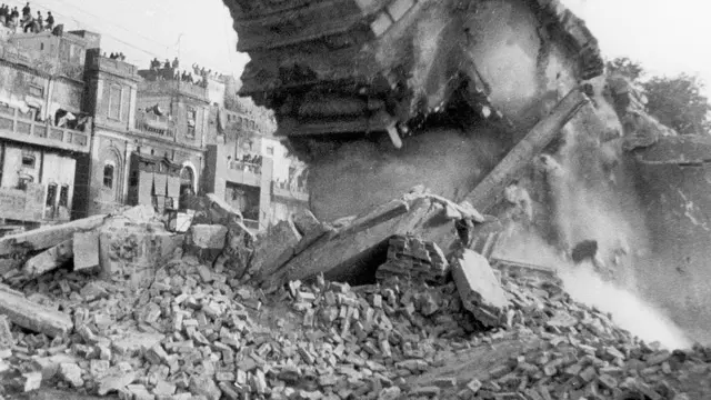 લાહોરમાં વિધ્વંસ કરાયેલું મંદિર