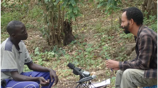 ፍሬው ግርማ (ዶ/ር) ለጥናታቸው መረጃ በሚሰበስቡበት ወቅት