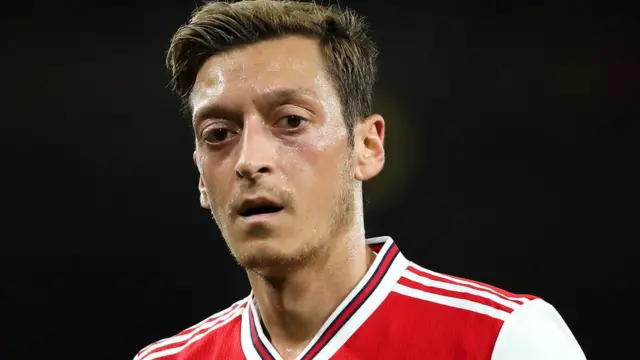Dan wasan Arsenal Mesut Ozil
