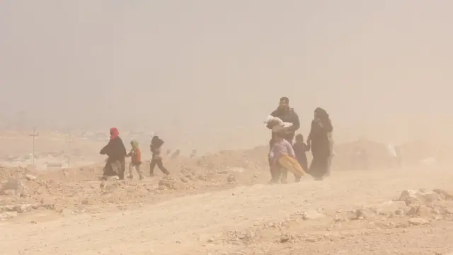 فرار سكان الموصل