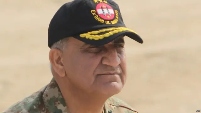 Pakistani Army General Qamar Javed Bajwa in Bahawalpur district, Nov 2016