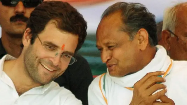 రాహుల్ గాంధీ, అశోక్ గెహ్లాట్
