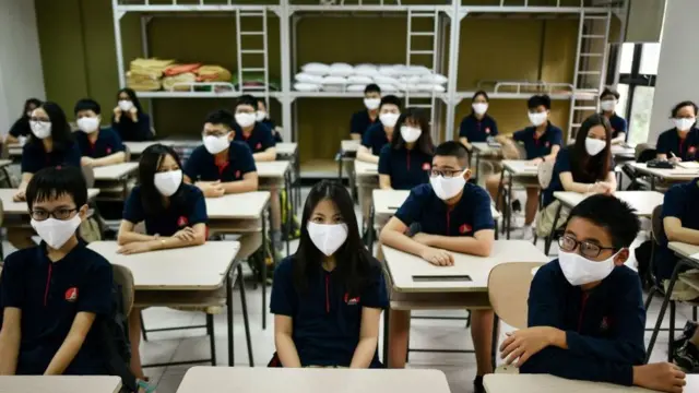 Một tiết học ở trường Marie Curie, 2020