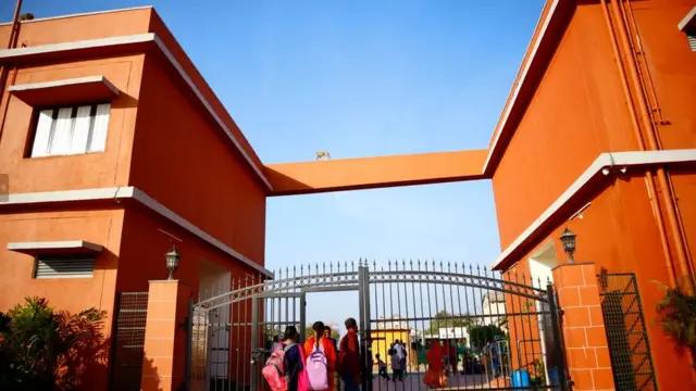 కేజీ టు పీజీ