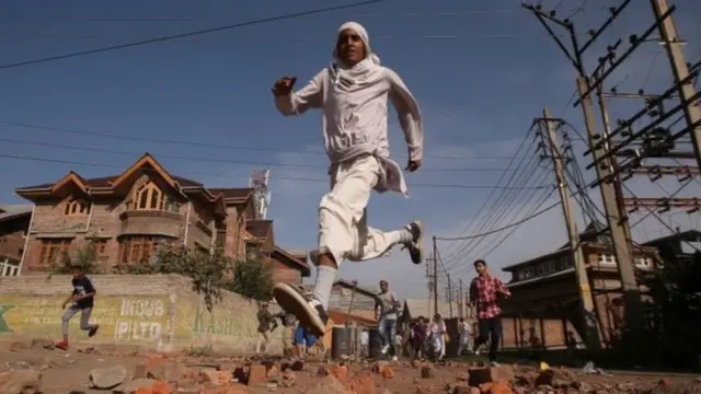 এখন পর্যন্ত যেসব বিক্ষোভ হয়েছে তা মূলত বিক্ষিপ্ত