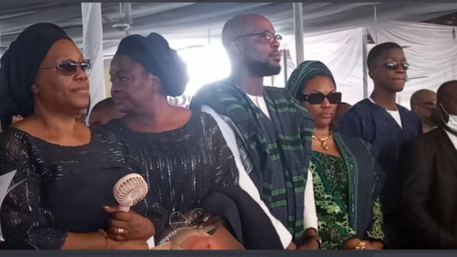 Eto Isinku Alao Akala