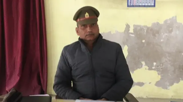 पुलिसकर्मी