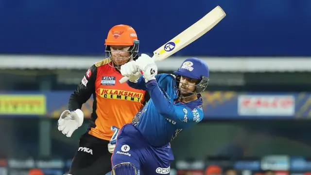 इशान किशन ने 21 गेदों पर 12 रन बनाए