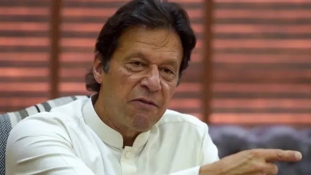 இம்ரான் கான்