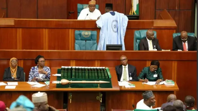 Gbagede ileegbimọ asofinsoju lorilẹede Naijiria