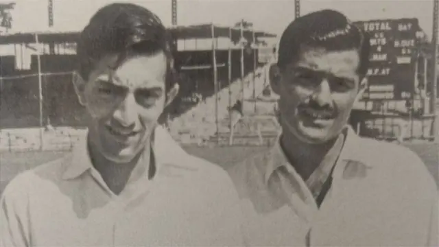 પોતાની પ્રથમ ટેસ્ટમાં કૅપ્ટન નરી કૉન્ટ્રેક્ટર સાથે પટૌડી