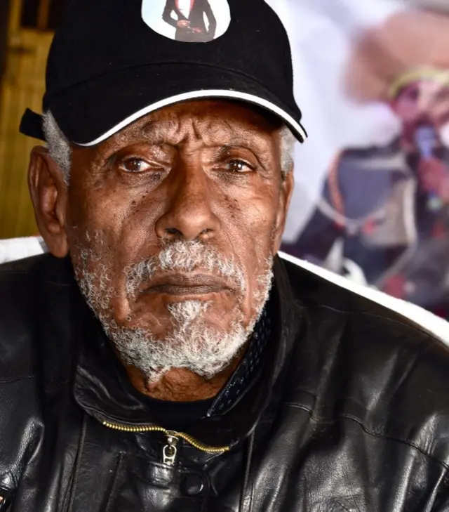 ኣቦ ሃጫሉ፡ አቶ ሁንዴሳ ቦንሳ