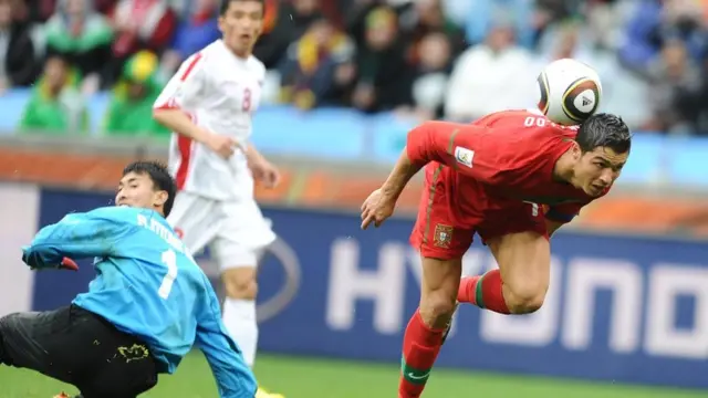북한은 2010남아공월드컵 조별리그 2차전 포르투갈과 경기에서 0-7로 패하며 16강 진출에 실패했다
