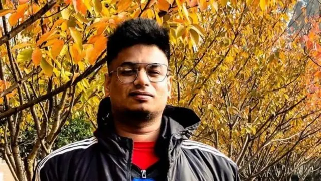 উহানে আটকে পড়া বাংলাদেশি ছাত্র রাকিবিল হাফিজ।