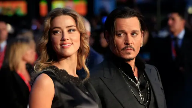 เดปป์และแอมเบอร์ เฮิร์ด