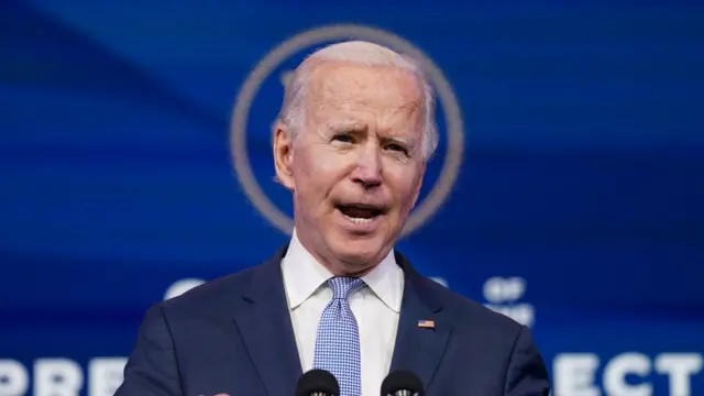 O presidente eleito Joe Biden diz ao presidente Donald Trump para "se apresentar"novibet 50 bônusdar uma resposta aos protestos