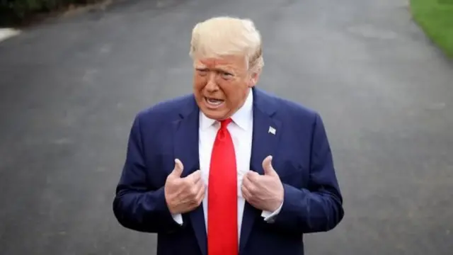 डोनल्ड ट्रंप