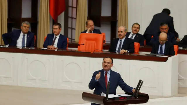 Adalet Bakanı Bekir Bozdağ