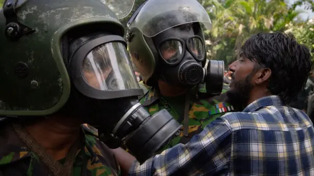 போராட்டம்