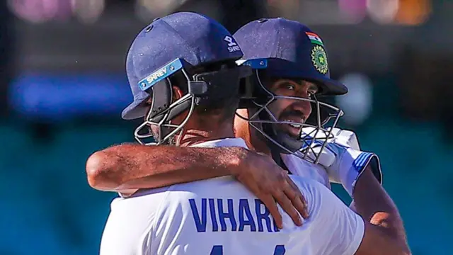 విహారి, అశ్విన్