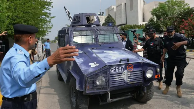 ਸੁਪਰੀਮ ਕੋਰਟ ਤੋਂ ਇਸ ਗੱਡੀ ਵਿੱਚ ਅਨਵਾਰ ਗਏ ਸਨ