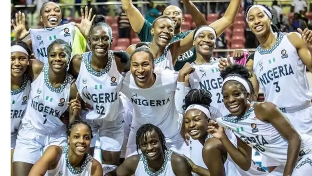 Awọn ikọ agbabọọlu alapẹrẹ obinrin D'Tigeress