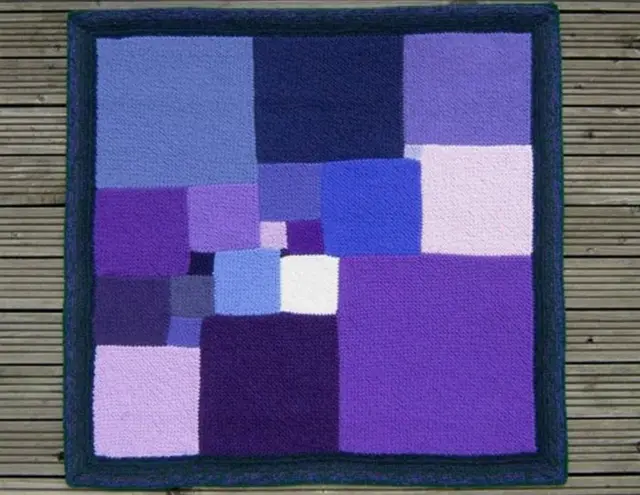 Tapete tejido a mano.